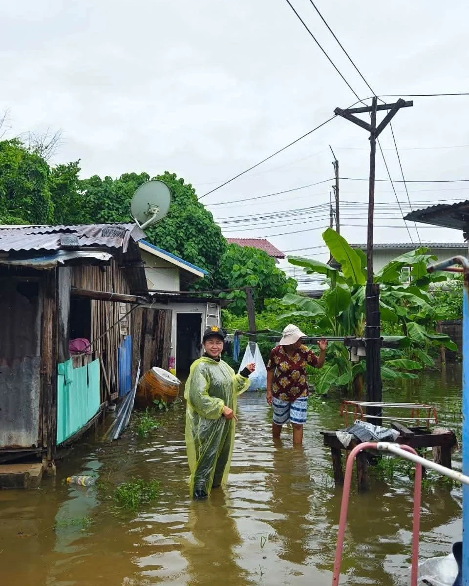 Ratch Pathana Energy Stands with Local Communities, Extending Support to Flood-Affected Residents in Si Racha